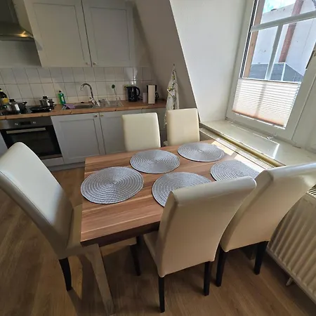 44m2 Im Zittauer Stadtzentrum Innenstadt Innenring Lage Markt Und Rathaus Naehe Apartment *