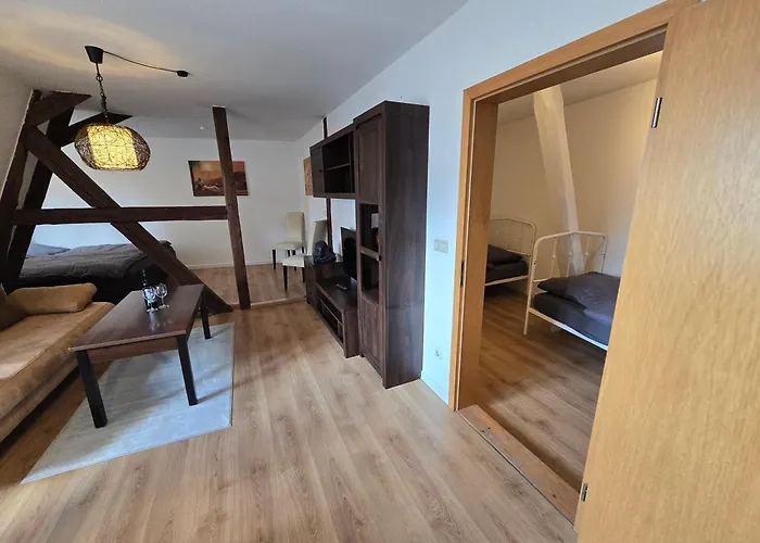 44m2 Im Zittauer Stadtzentrum Innenstadt Innenring Lage Markt Und Rathaus Naehe شقة